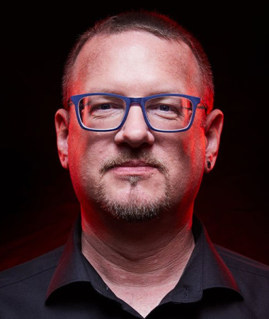 Mitarbeiter 2 dunkel