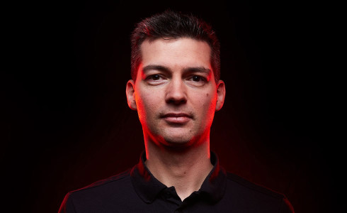 Clemens Nadig dunkel